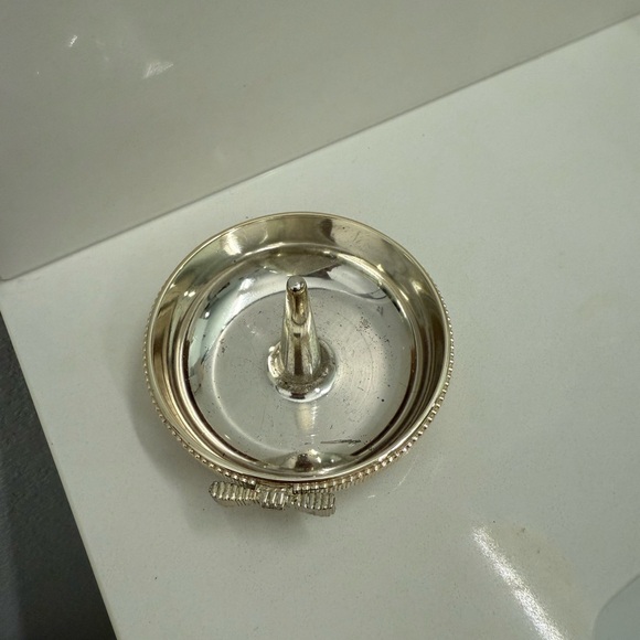 Kate Spade x Lenox Silver Plated Bow Ring Holder - Picture 3 of 9